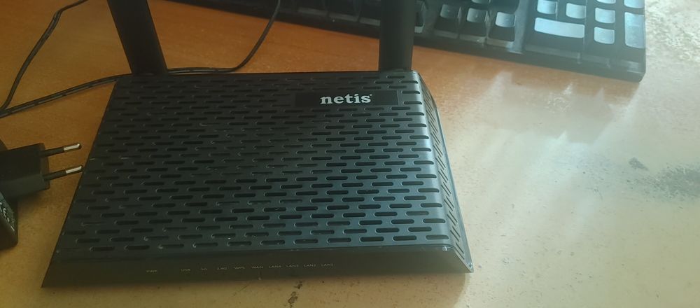 Wi-Fi маршрутизатор Netis n1