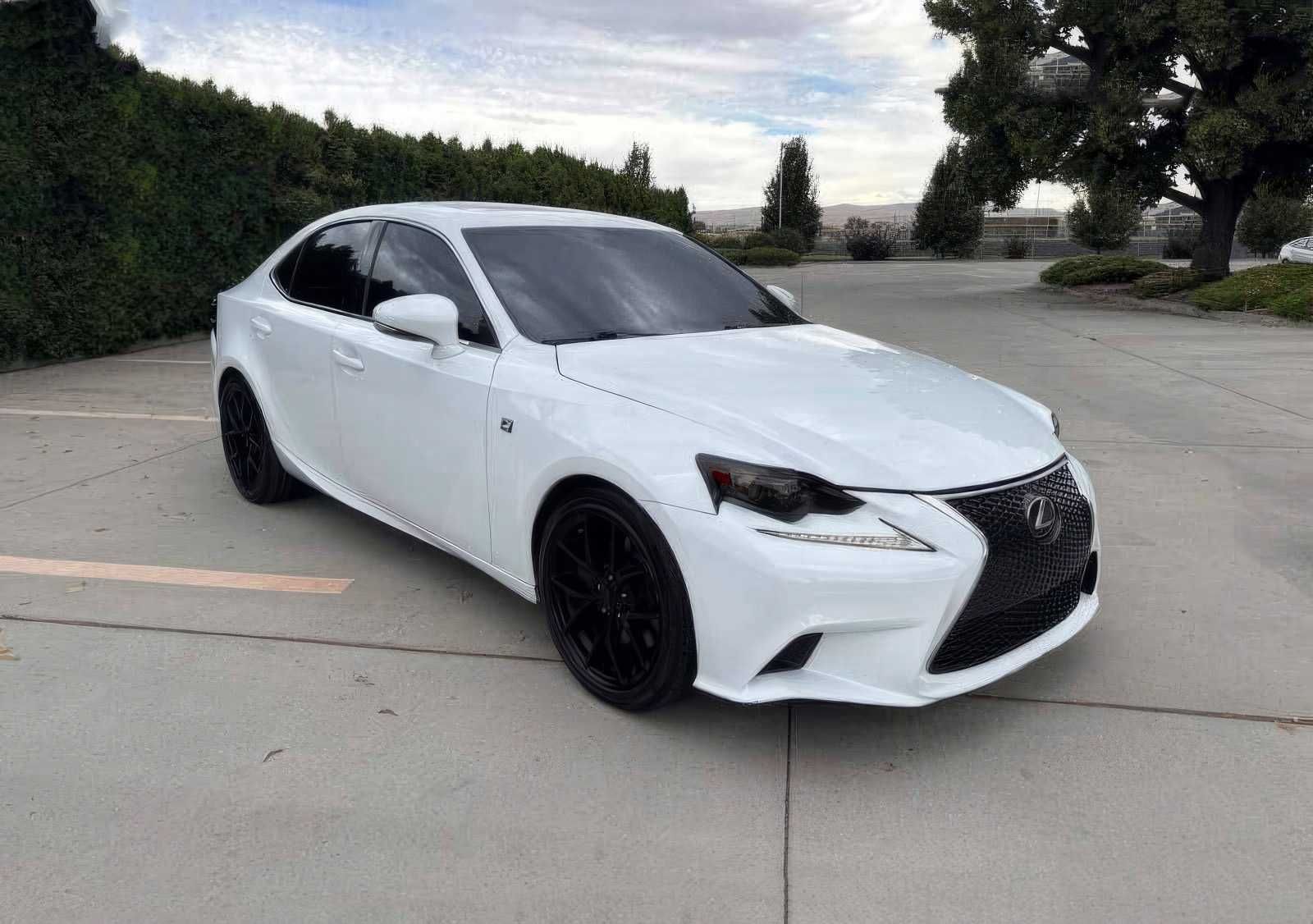 2016 Lexus IS 300