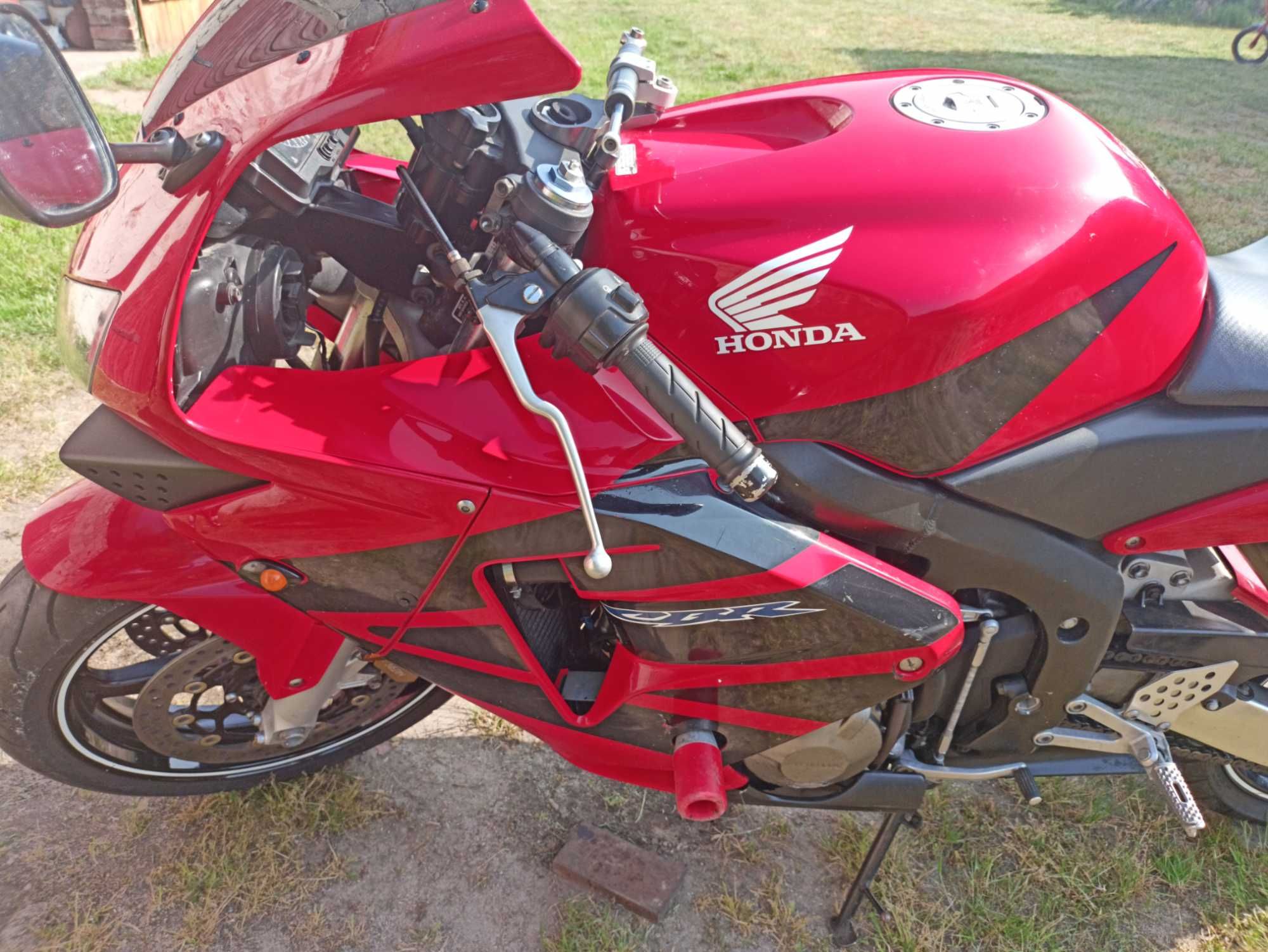 Honda CBR 600rr.