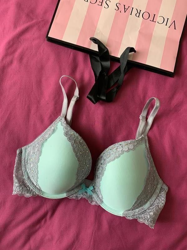 Бюстгальтер ліфчик вікторія сікрет victoria’s secret 32 D 70 D