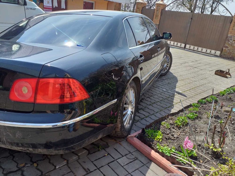 Volkswagen Phaeton 2006 3,2 бензин післе ДТП