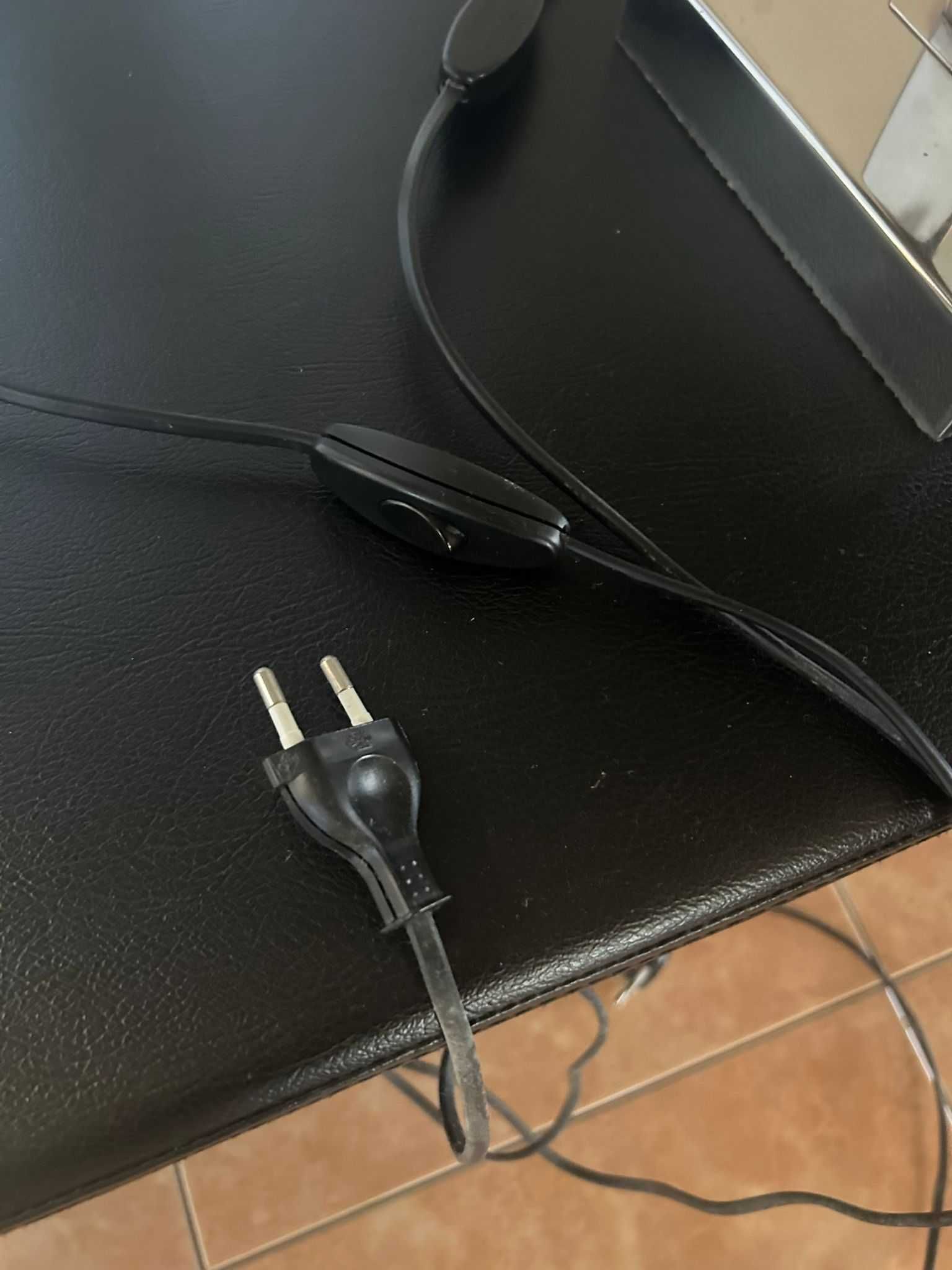 Candeeiros de mesa em excelente estado