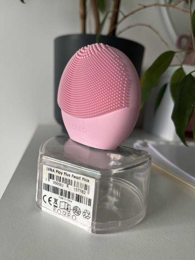Foreo Luna Play Plus Pearl Pink, soniczna szczoteczka