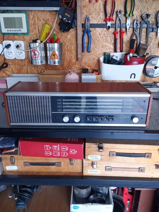 Radio UNITRA junior DMP 202