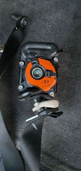 Ремінь безпеки пасажира для nissan  note e12