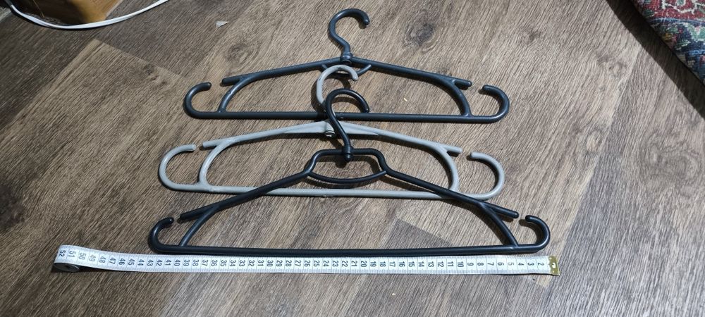 Вешалки для одежды