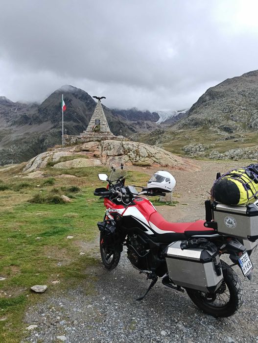 Honda CRF 1000 L Africa Twin manual 2017