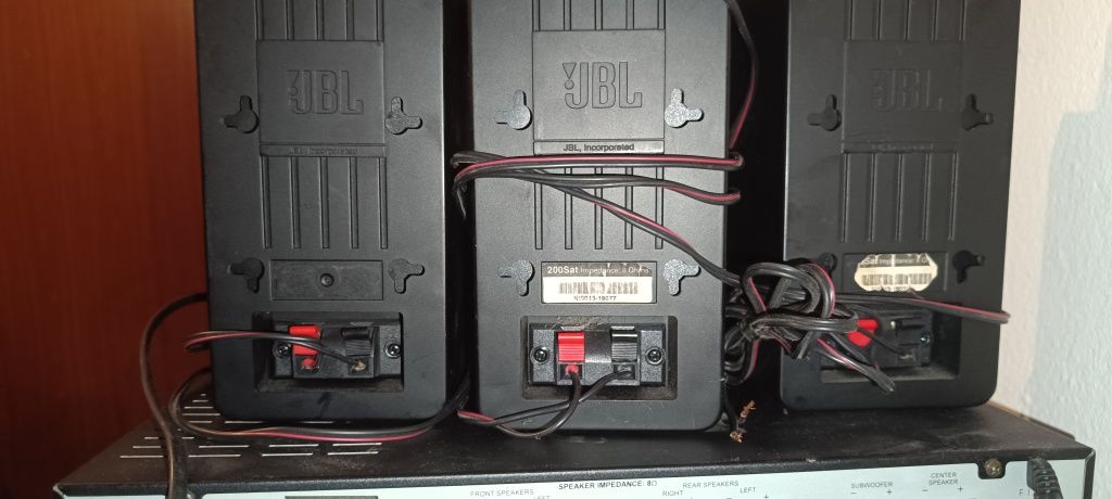 Sistema Home Theater JBL ESC230