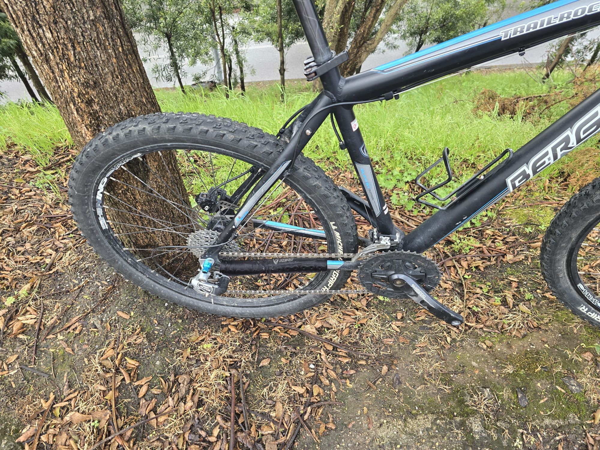 Btt L travoes hidraulicos