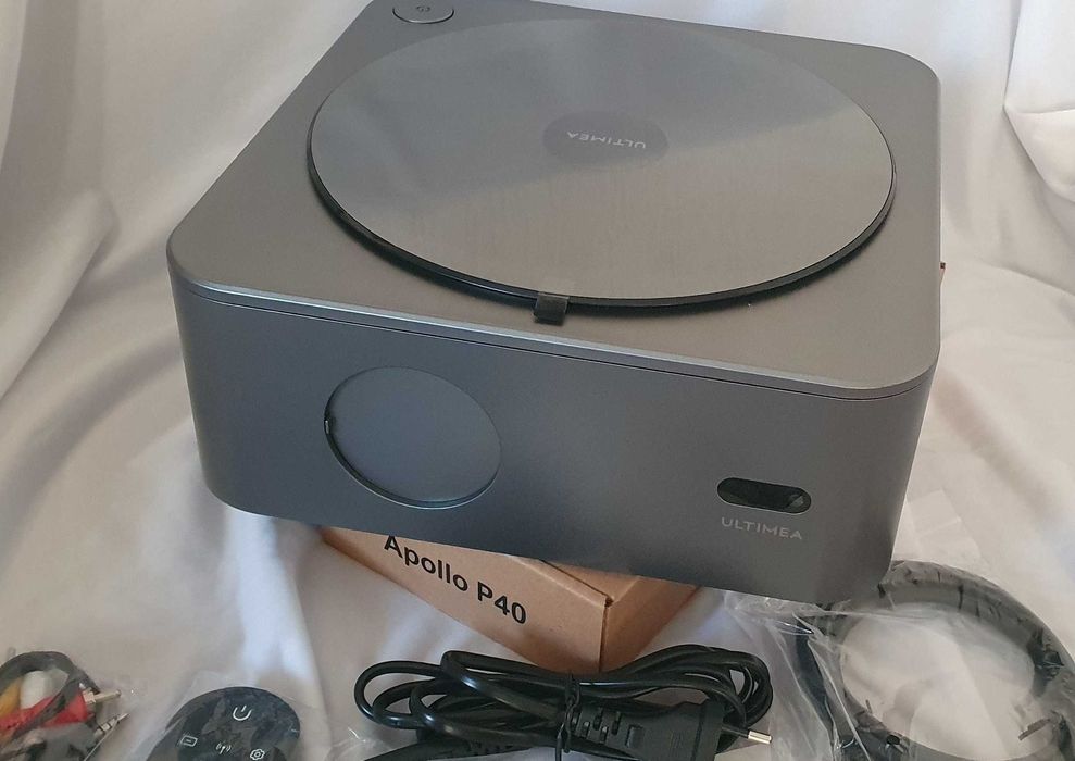 Projektor Ultimea Apollo P40