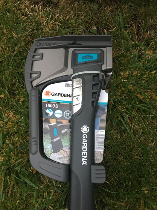 Топор-колун GARDENA 1600 S