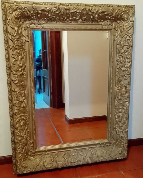 Espelho Dourado Moldura trabalhada