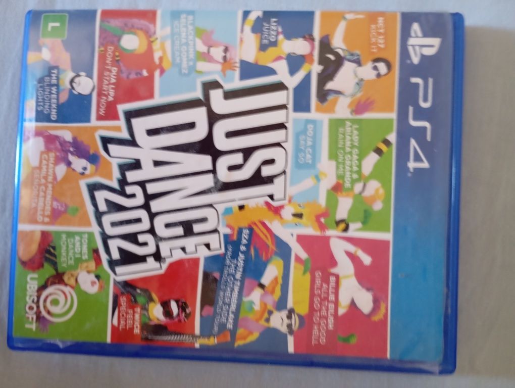 Câmera PS4 com CD Just Dance