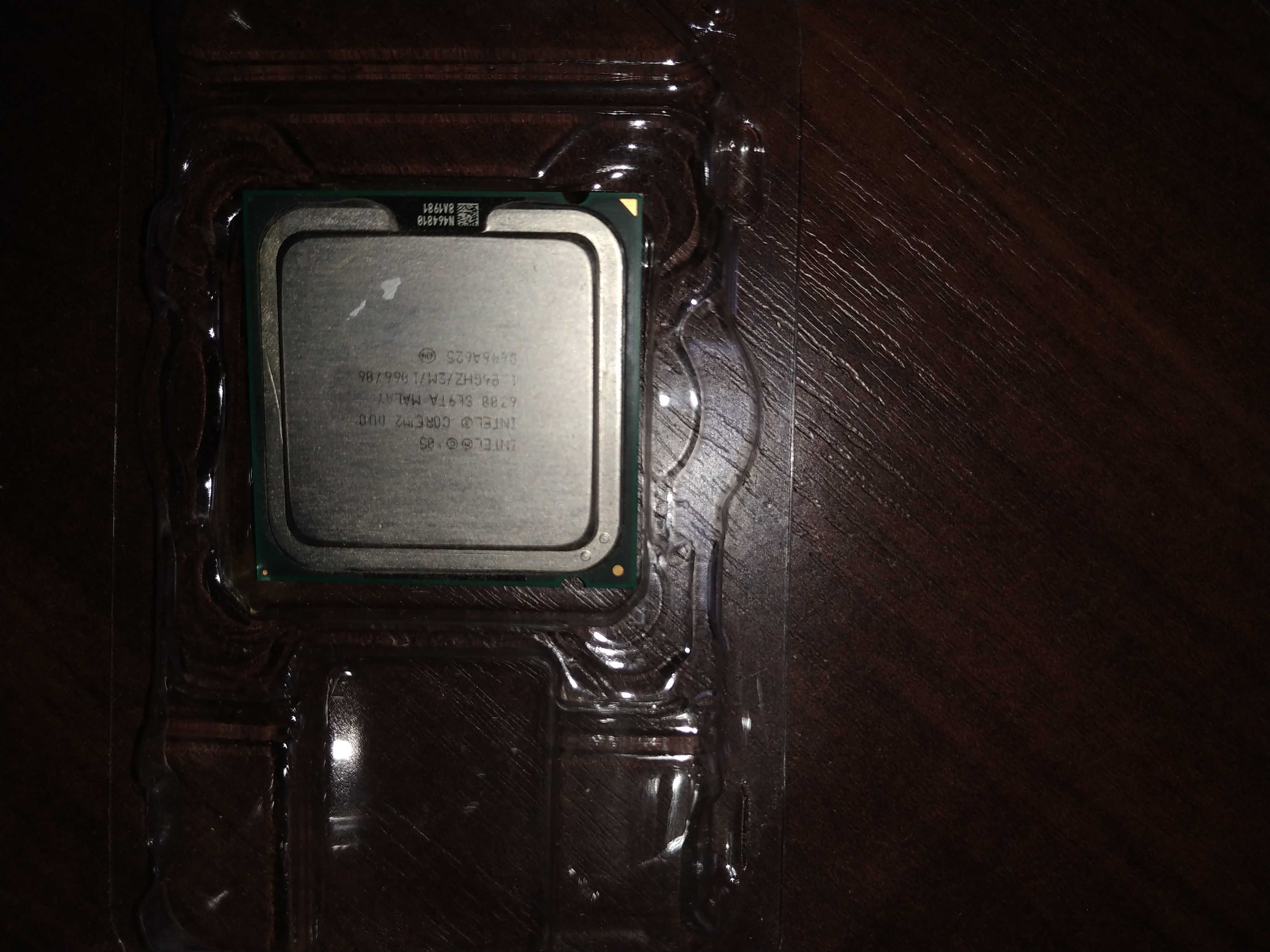 Процессор Intel Pentium Core 2 Duo E6300 1.86GHz/2MB/1066MHz