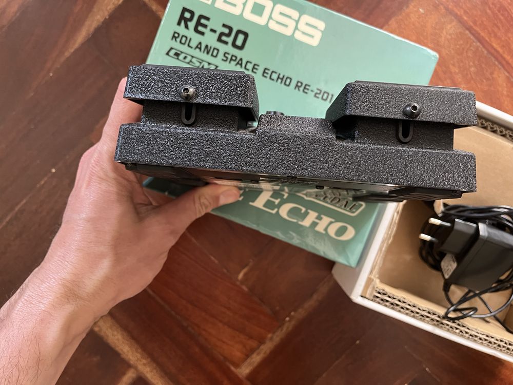 Boss RE-20 Space Echo