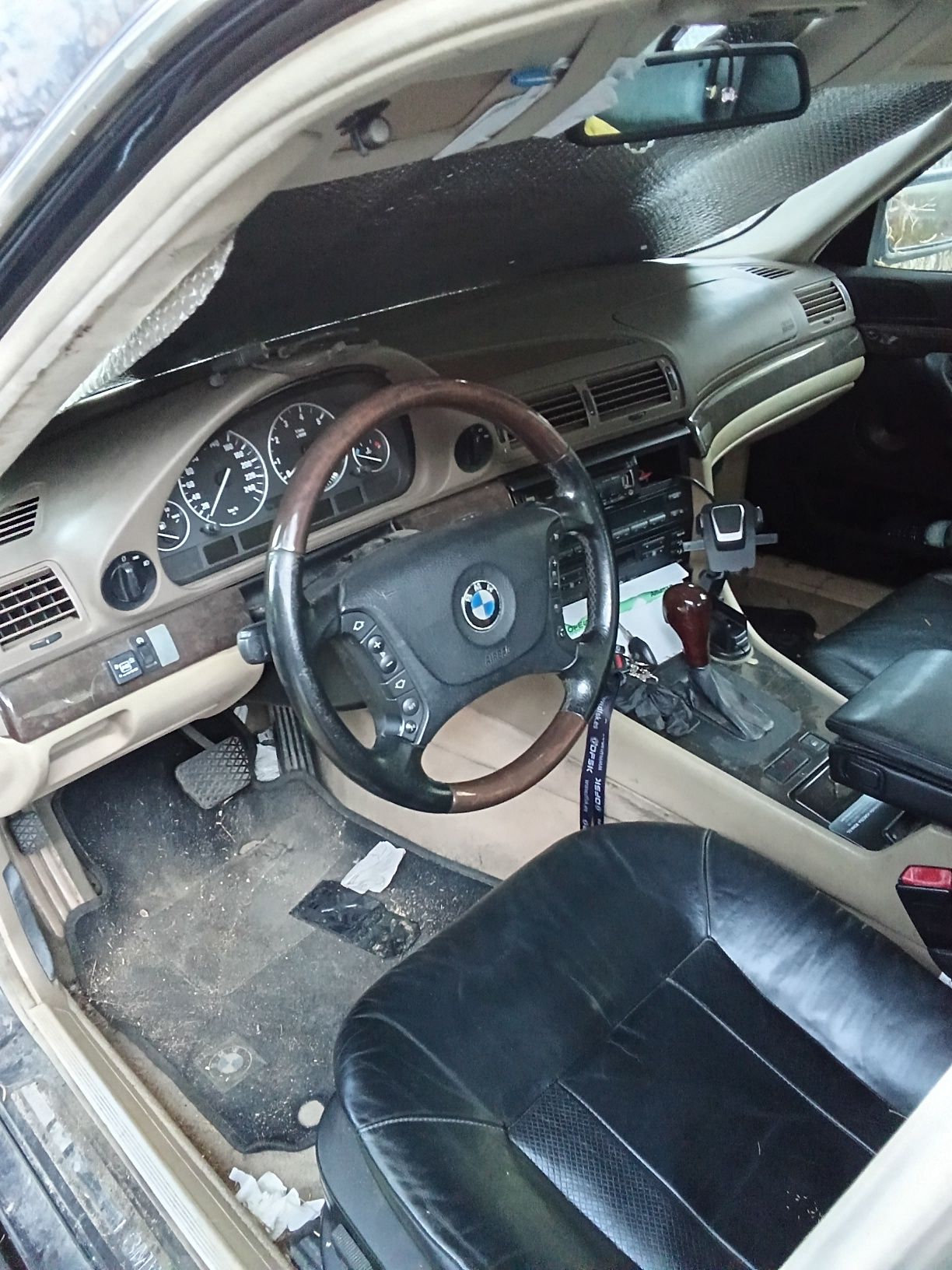 Vendo 2 BMW SERIE E38