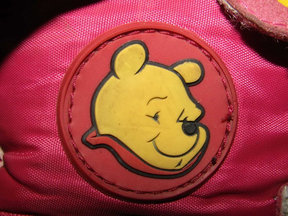 Фирменные зимние сапожки  " Disney " для девочки