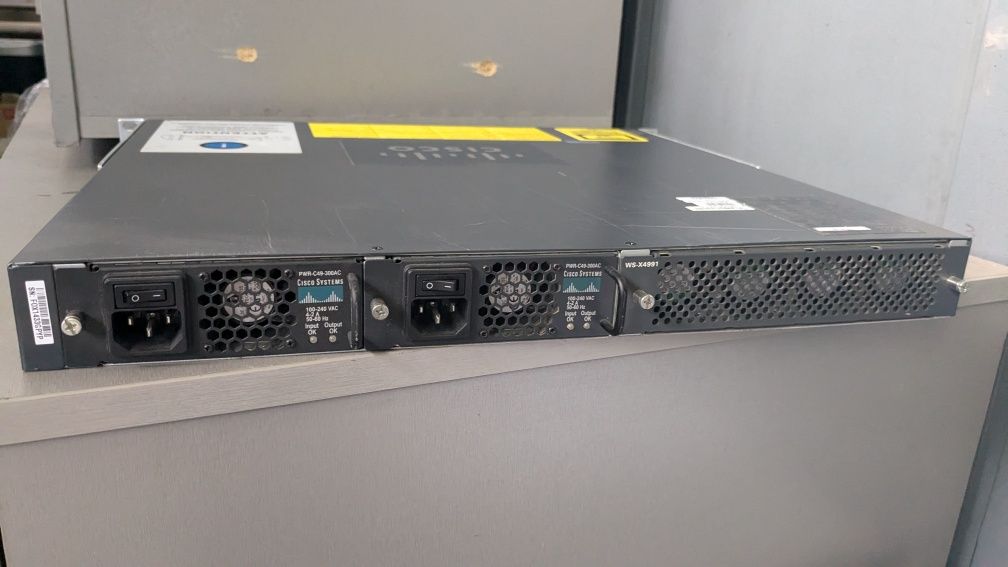 Комутатор керований 3 рівня Cisco WS-C4948-10GE-E