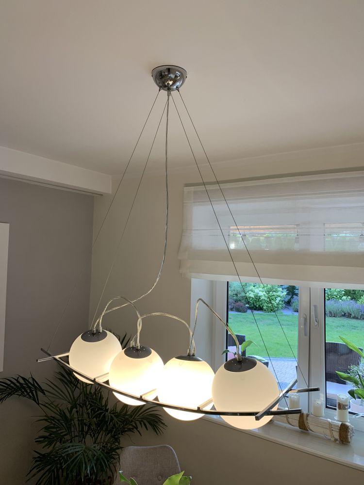 Lampa sufitowa kula nad stół kuchnia, jadalnia