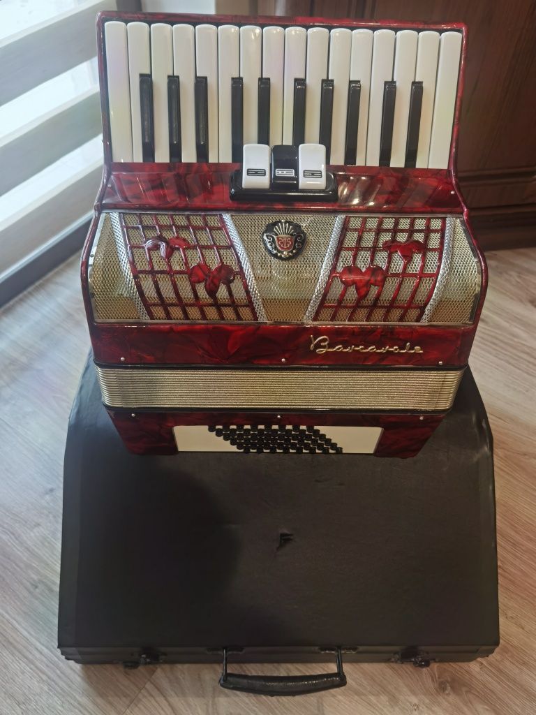 Weltmeister Barcarole 48 basów akordeon