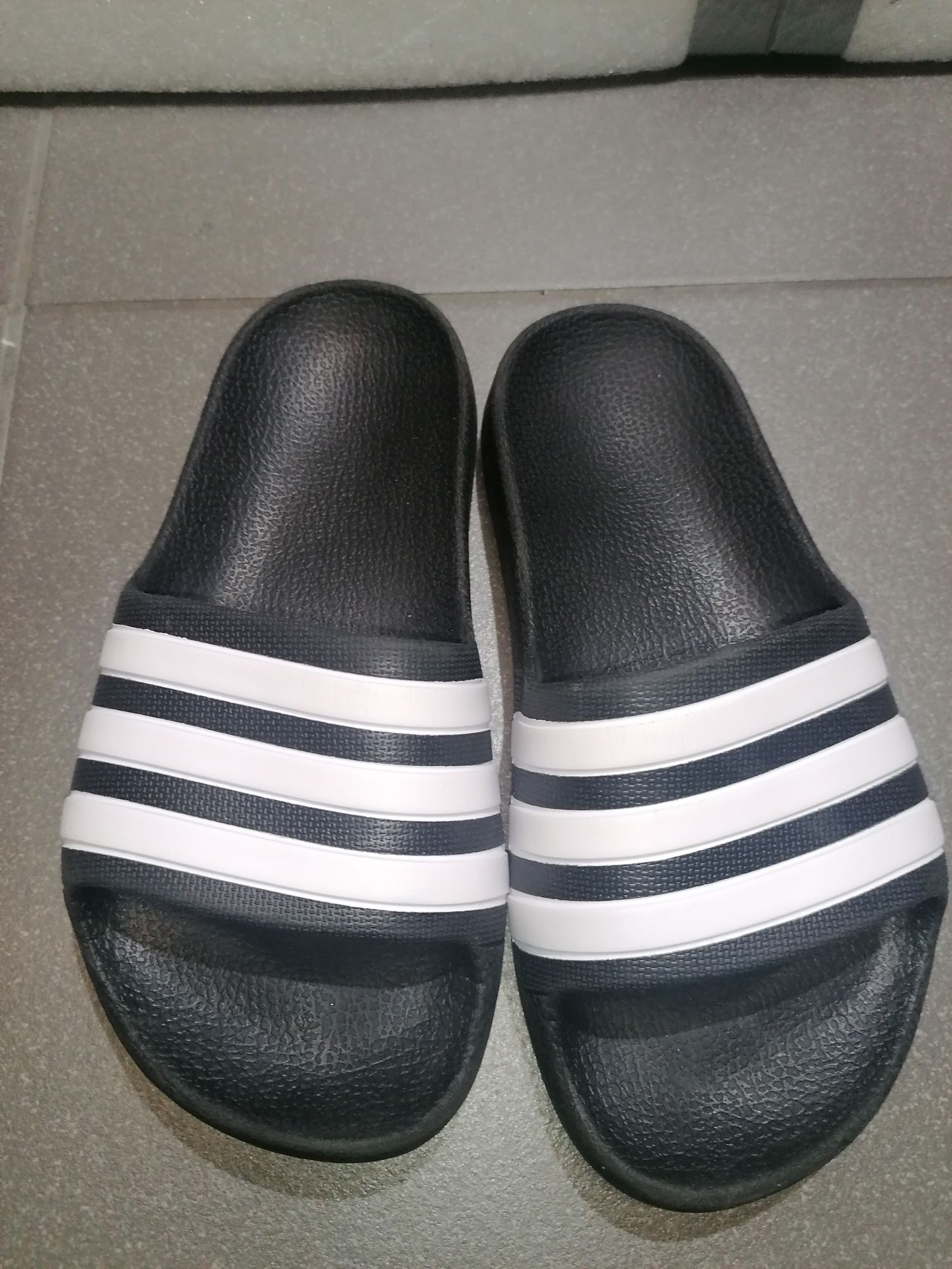 Klapki basenowe, dziecięce Adidas