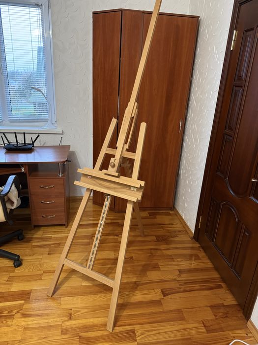 Мольберт 240 см.