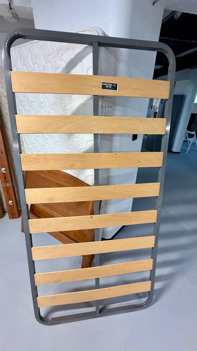 Cama Individual – Bom Estado – 20€