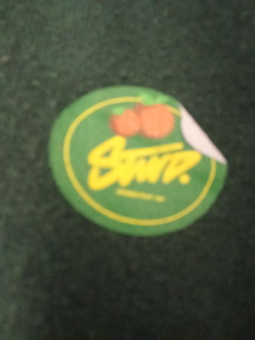 Sweat Pull&bear verde com símbolo atrás e a frente (ouversise)