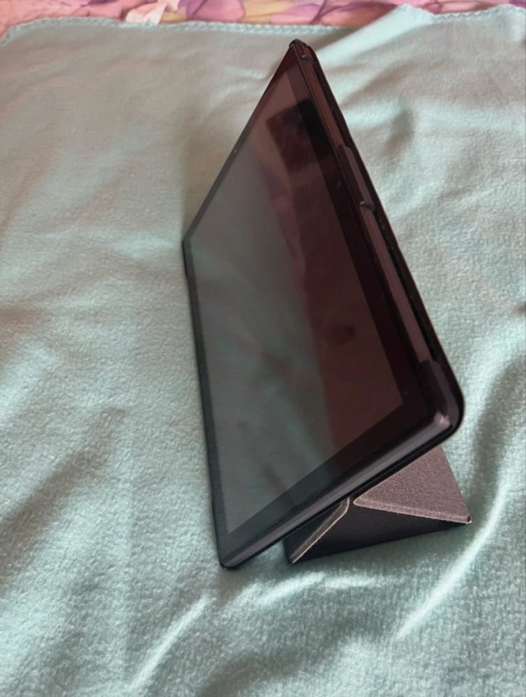 Tablet Wuxain 64 gb com teclado