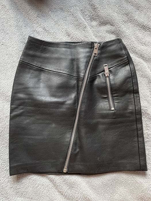 skórzana spódniczka mini XXS