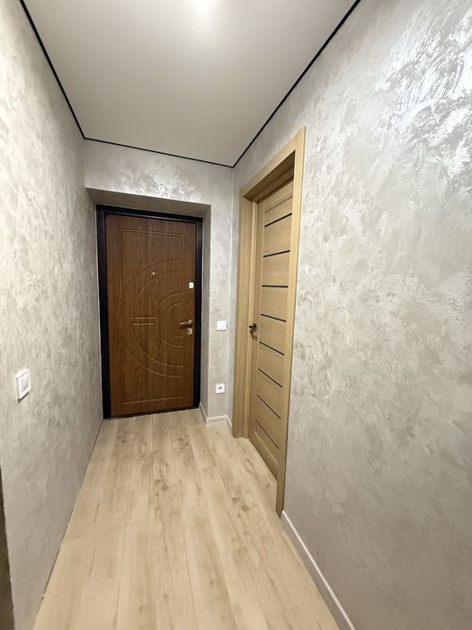 Сучасний новий будинок у передмісті! Продаж