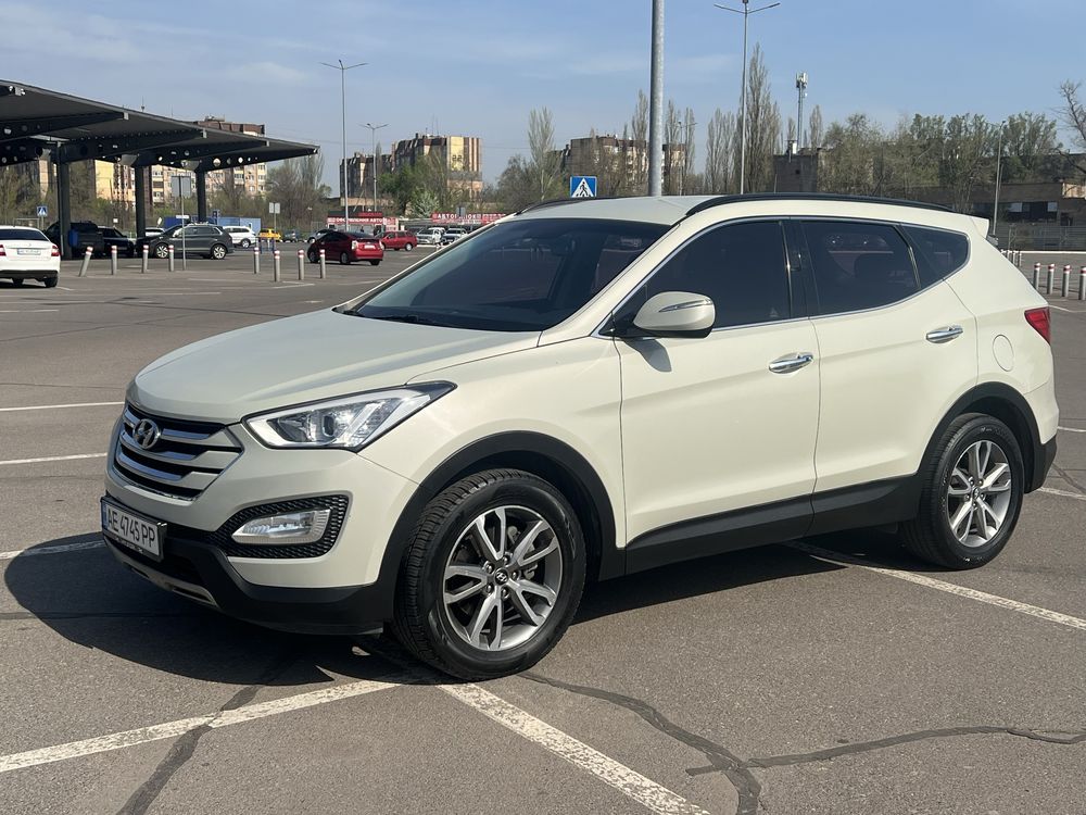 Hyundai Santa Fe 2,2 дизель Автомат 7 мест