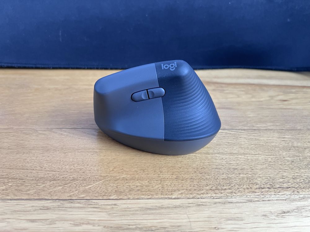 Компʼютерна мишка Logitech Lift Lertical