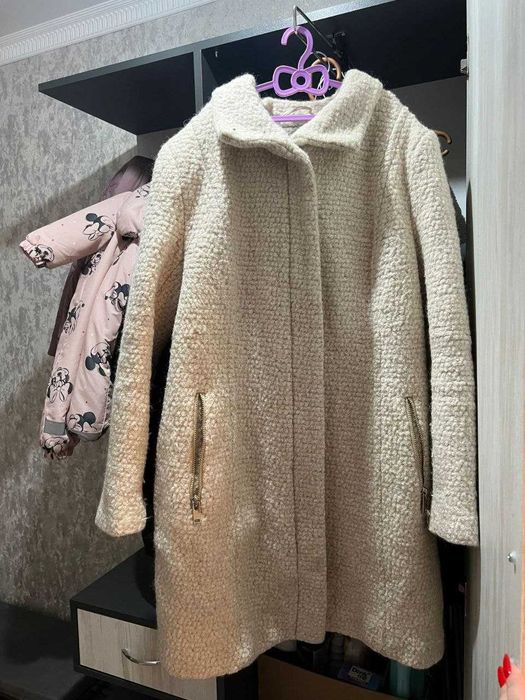 Жіноча курточка/пальто