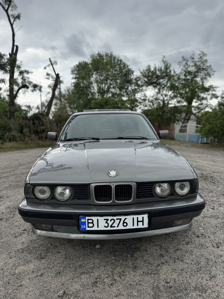 Продам BMW E34 520I м50б20