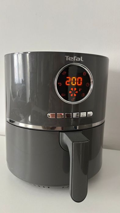 Air Fryer Frytkownica beztłuszczowa TEFAL
Serie LF11-P