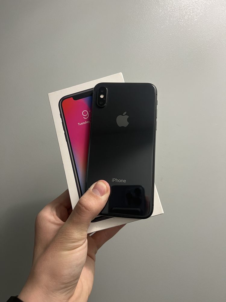 Iphone X 64 gb.