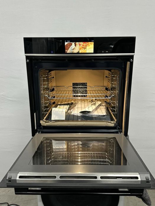 ТОП Нова духова шафа Siemens HB778G3B1