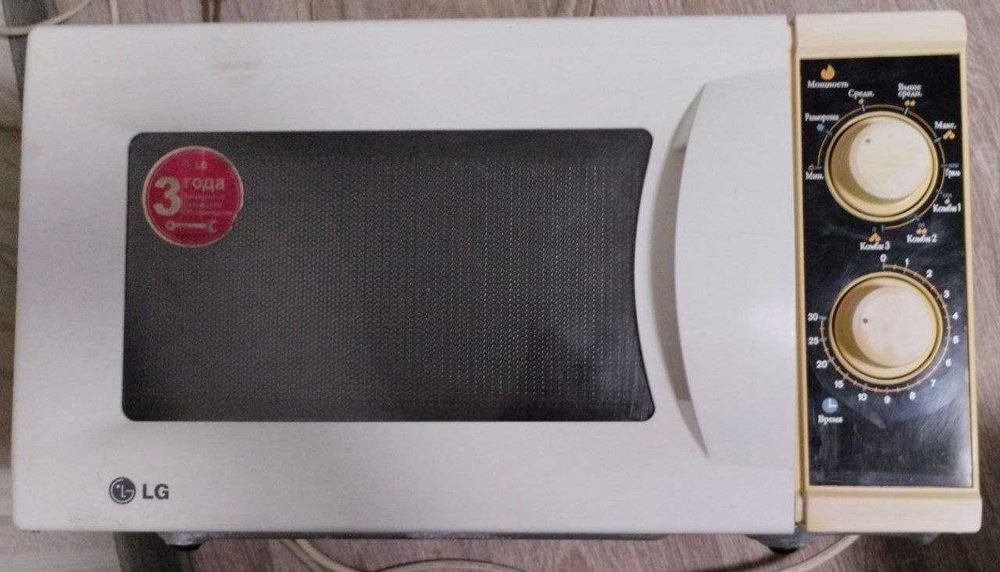 Микроволновка бу в отличном состоянии