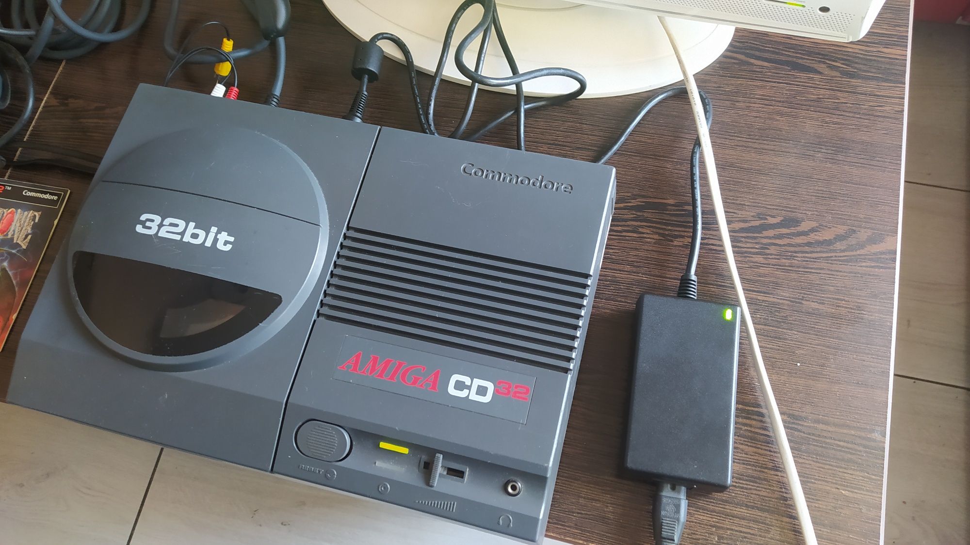 Amiga cd32 zasilacz impulsowy