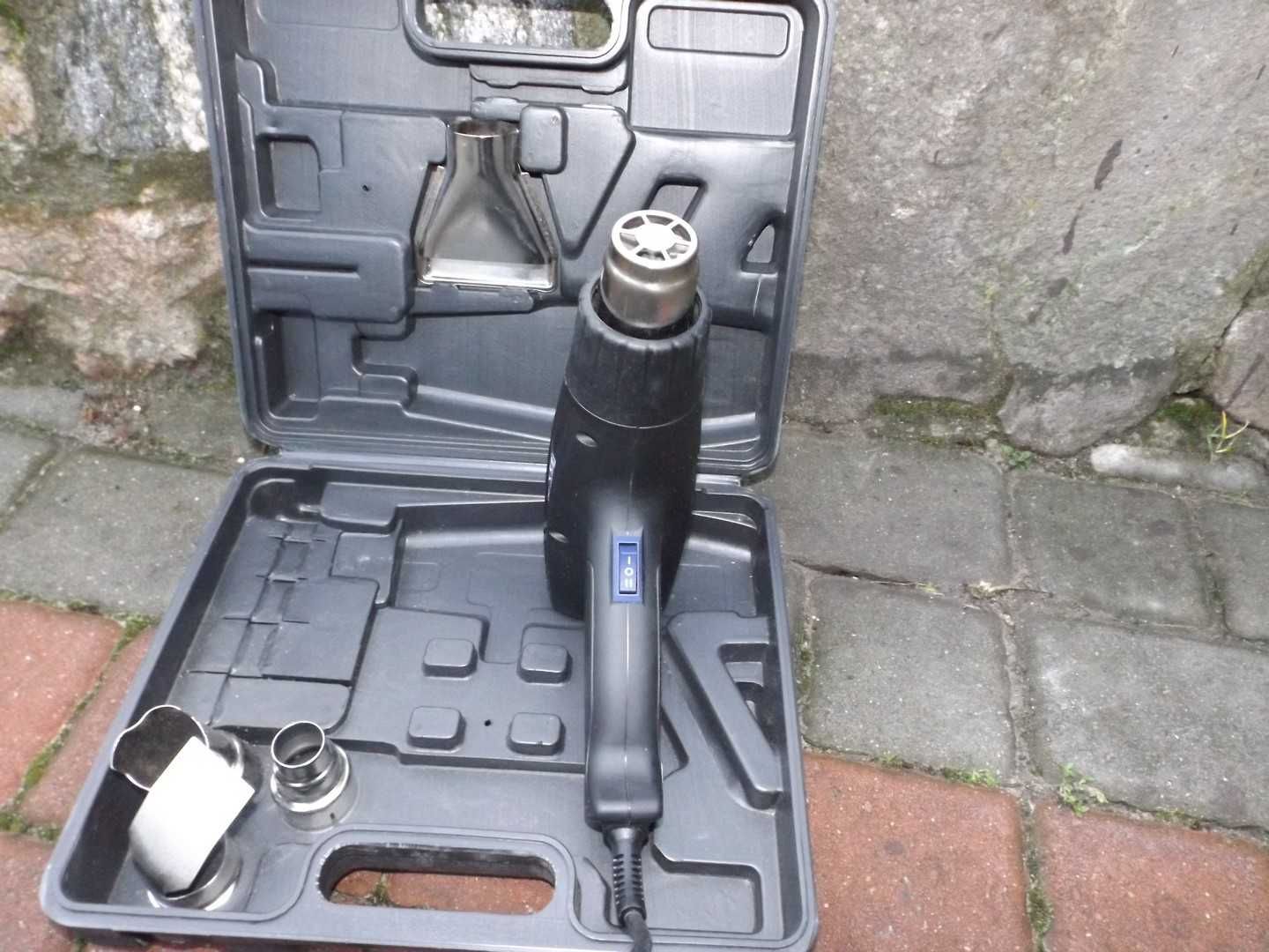 Opalarka Nutool W Walizce 2000 Watt 2 Biegi 4 dysze 600 ''c