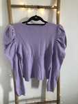 Camisola lilas com mangas a boneca