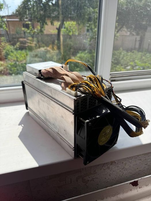 Продам Asic L3+ в гарному стані