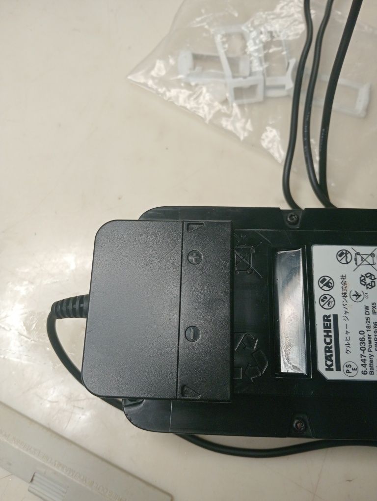 Vendo bateria nova Karcher e com o carregador