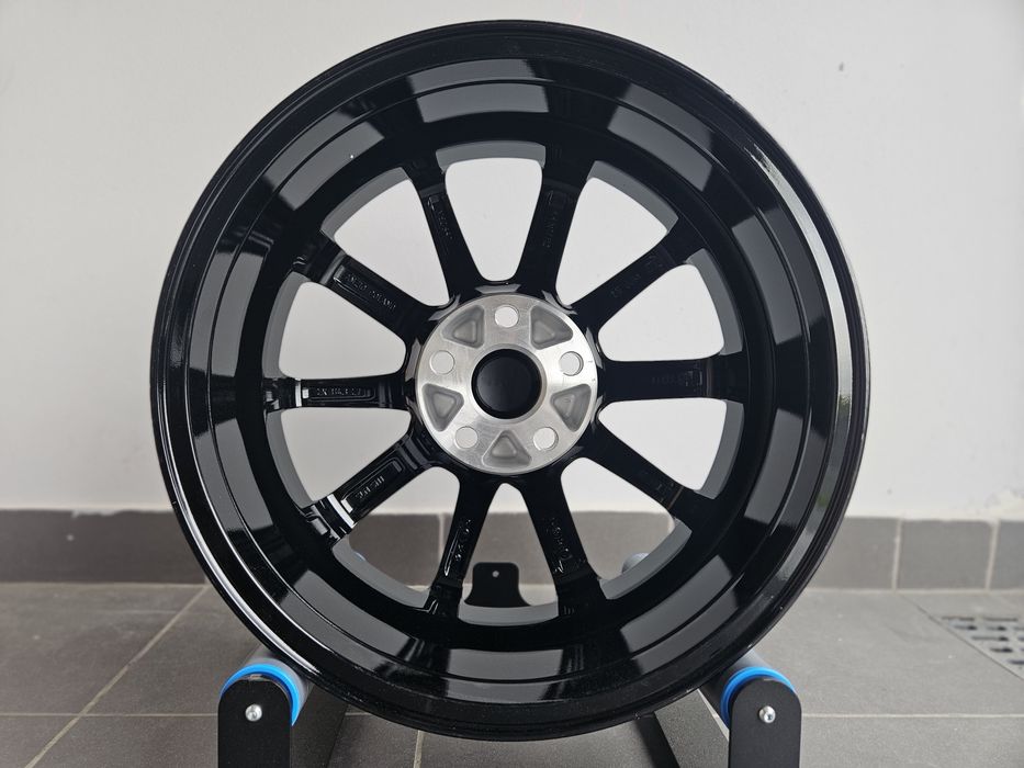 TOYOTA C-HR II 17 " Nowe 5x114,3 CHR 2025 Felgi Czarne Alufelgi