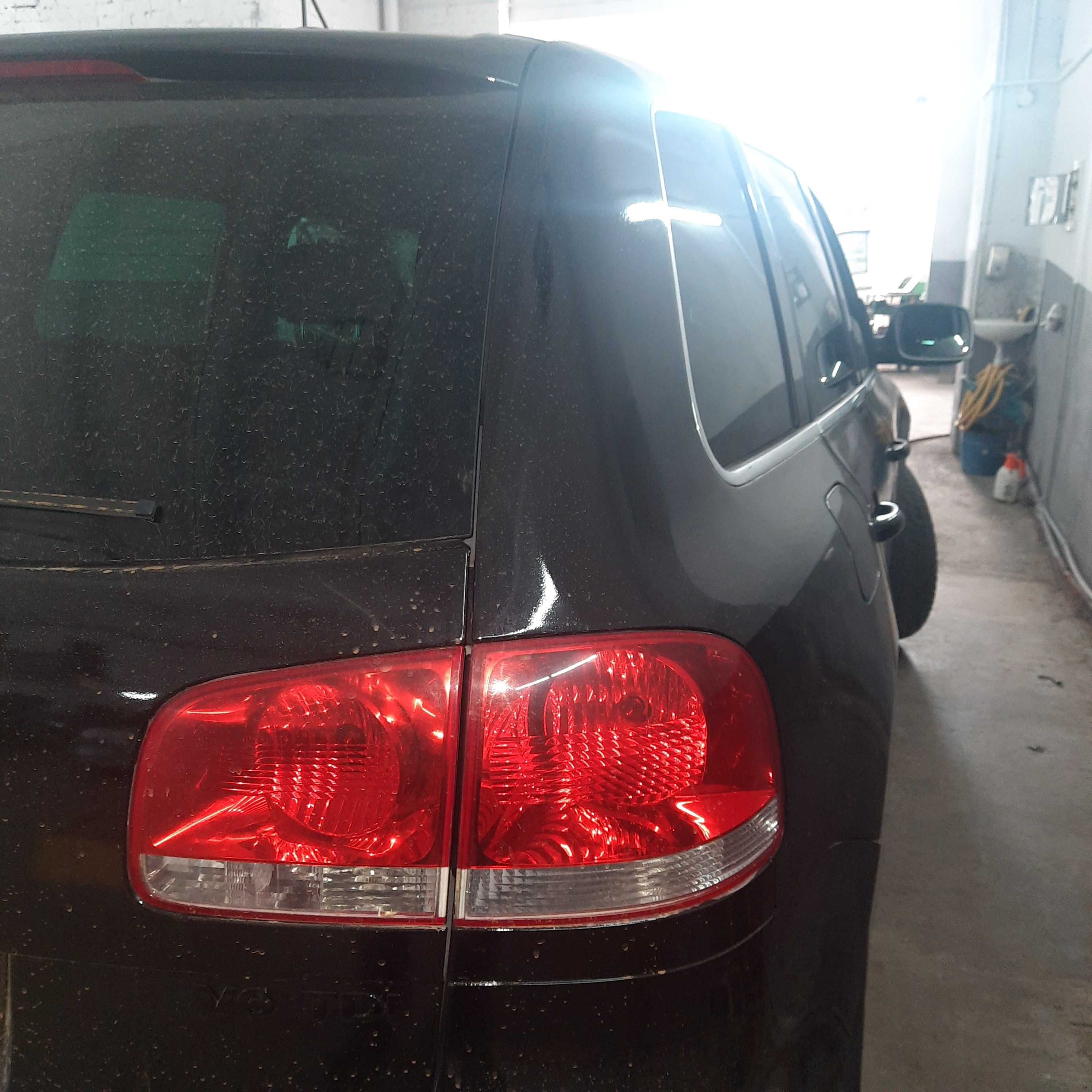 Салон, сидіння, карти дверей Volkswagen Touareg 3,0, дизель 2006 рік
