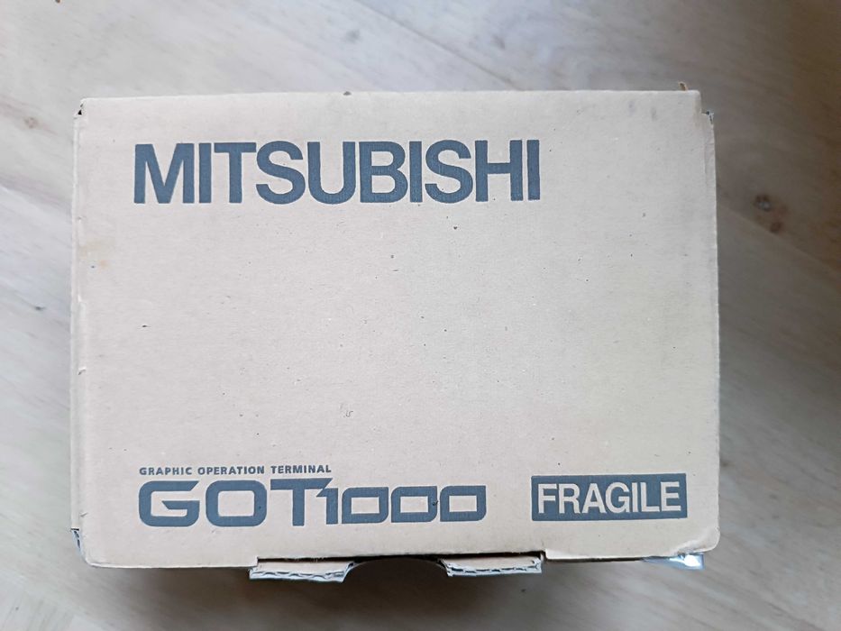 Mitsubishi GOT1000 hmi GT1020