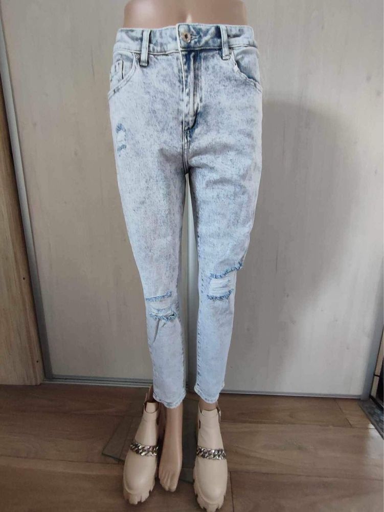 Jeansy damskie niebieskie, wysoki stan,mom fit ,W.log,rozmiar S/M