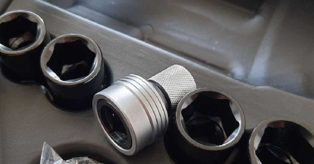 Сетевой гайковерт yato 82021 провод 4м мощность 600 нм