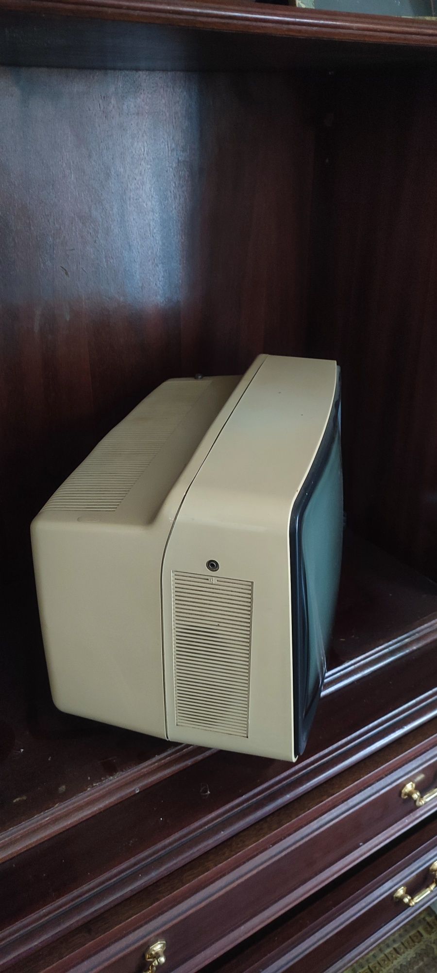 TV analógica Grundig Exclusiv 1452